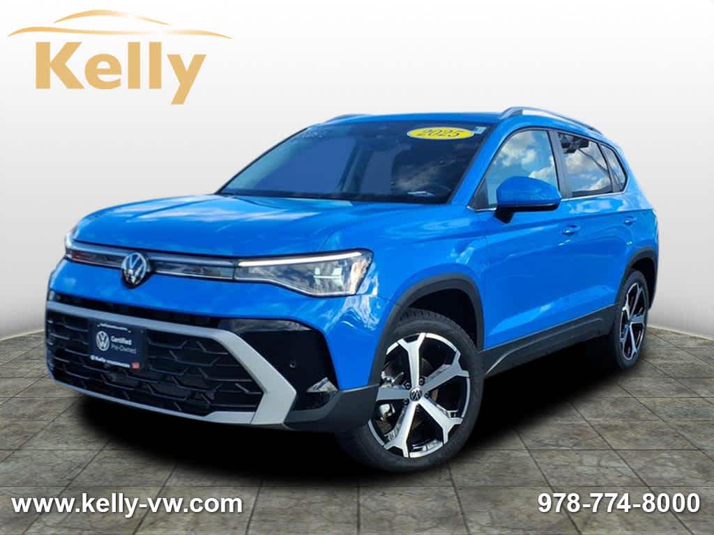 2025 Volkswagen Taos SEL's photo