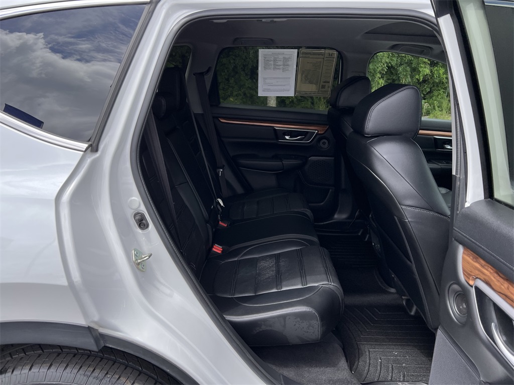 2020 Honda CR-V Touring photo 13