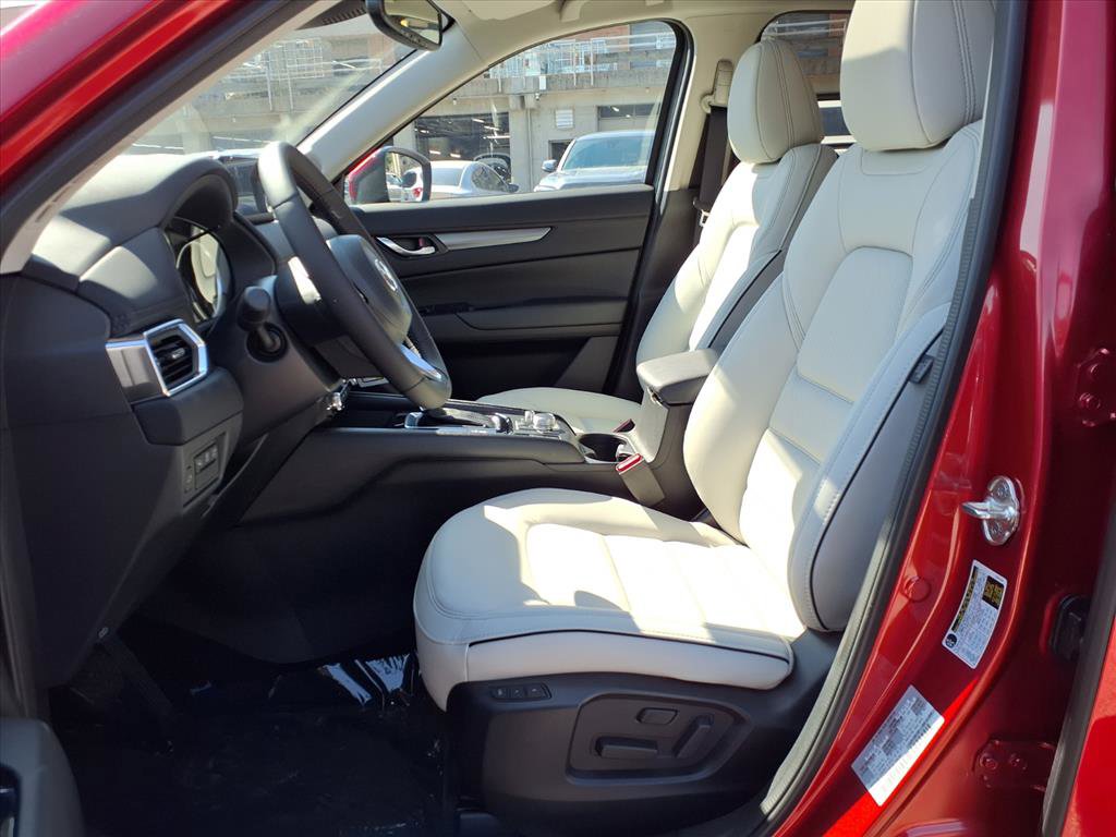 2025 Mazda CX-5 2.5 S Preferred photo 15