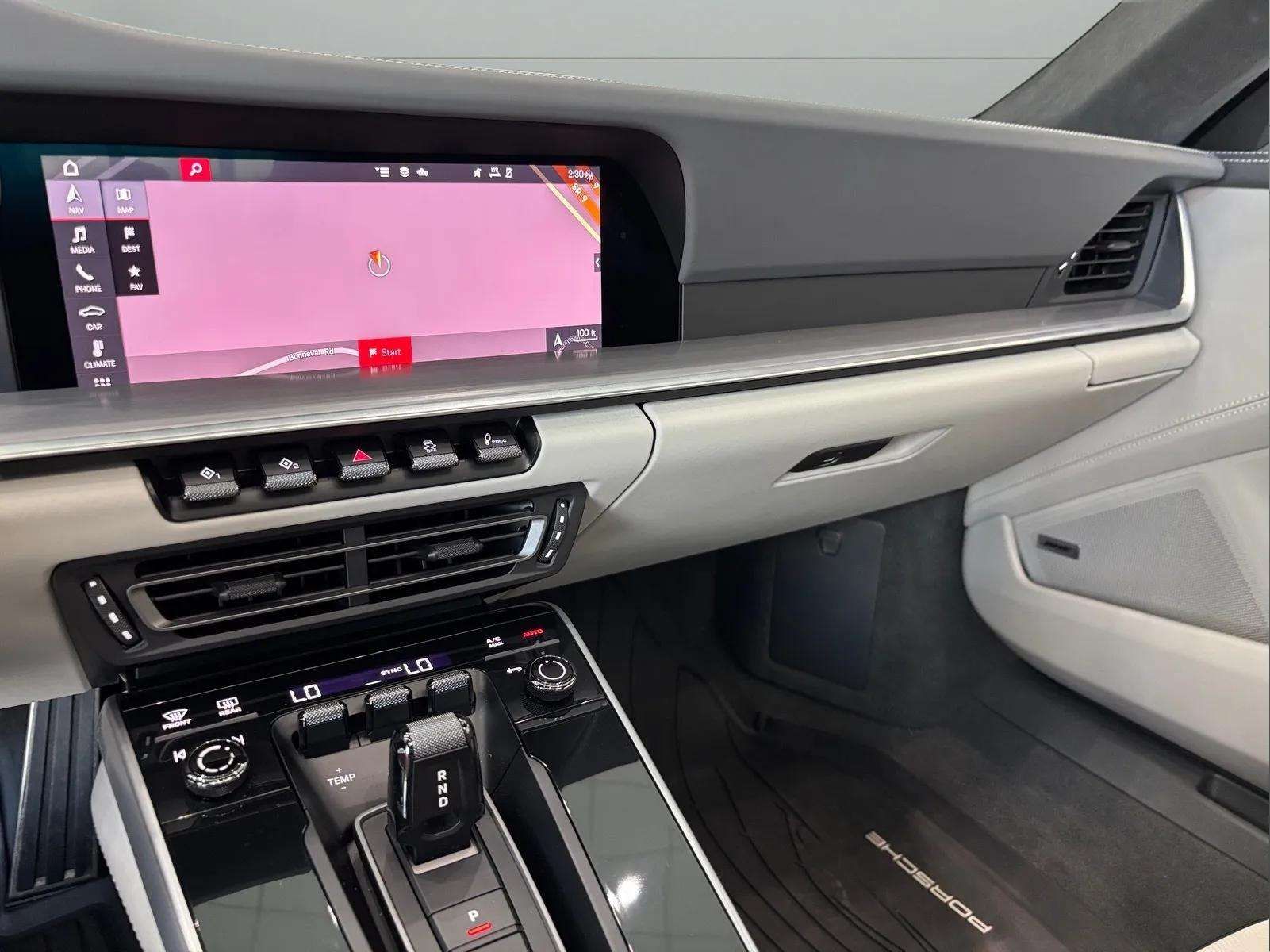 2021 Porsche 911 Turbo S photo 42