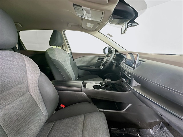 2023 Nissan Rogue SV photo 25