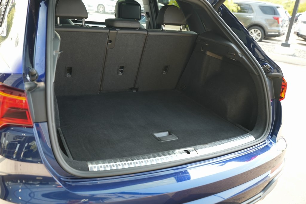 2021 Audi Q3 S line Premium photo 34