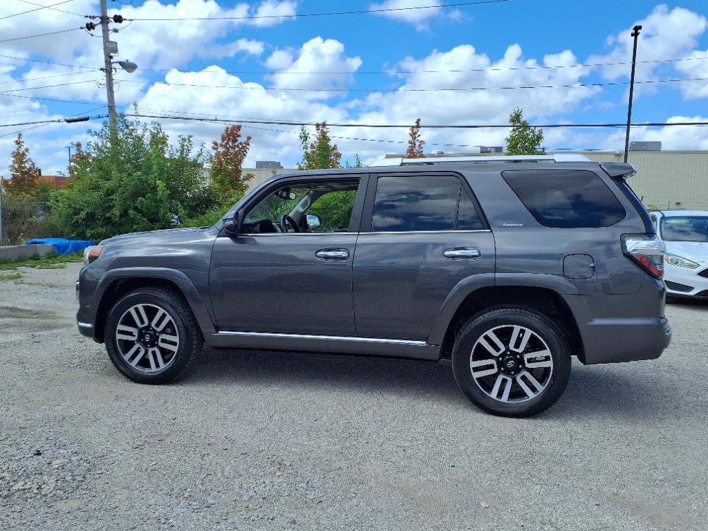2023 Toyota 4Runner Limited photo 4