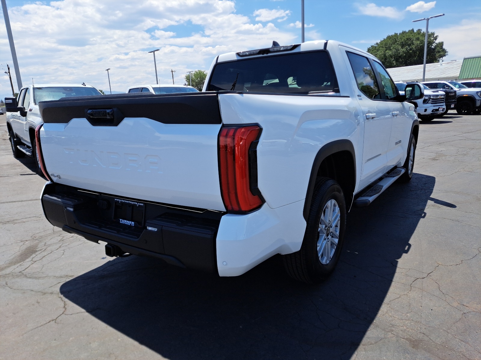 2025 Toyota Tundra SR5 CrewMax photo 2
