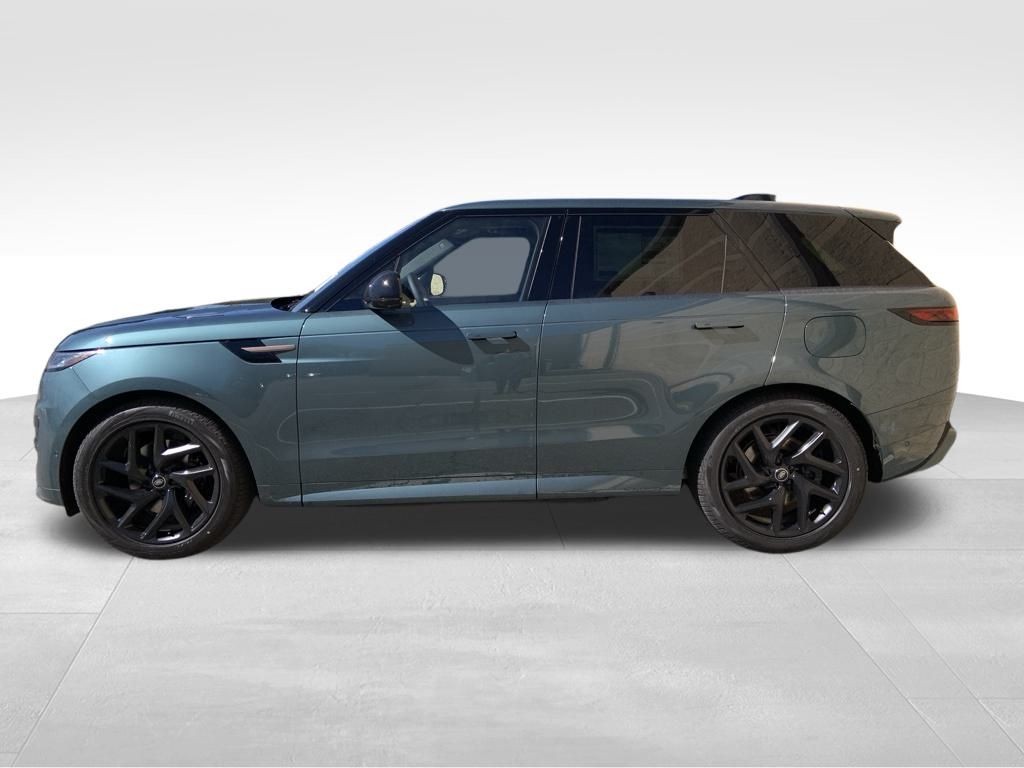 2025 Land Rover Range Rover Sport SE photo 4