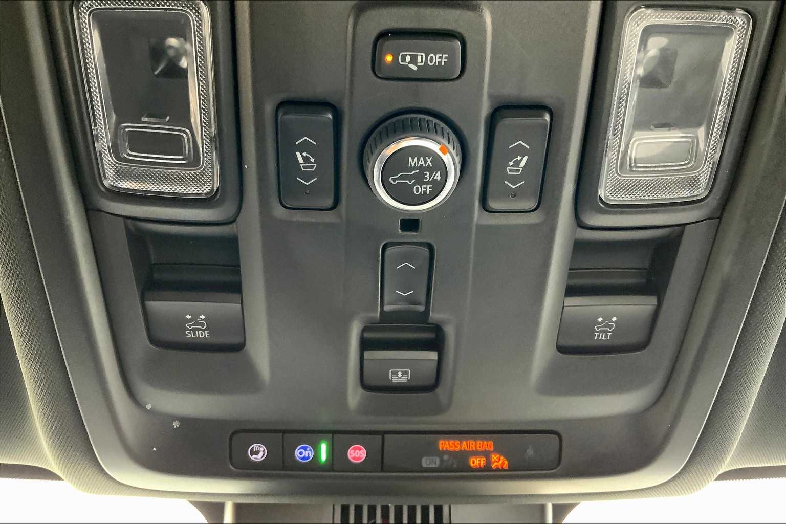 2023 Chevrolet Tahoe Z71 photo 32