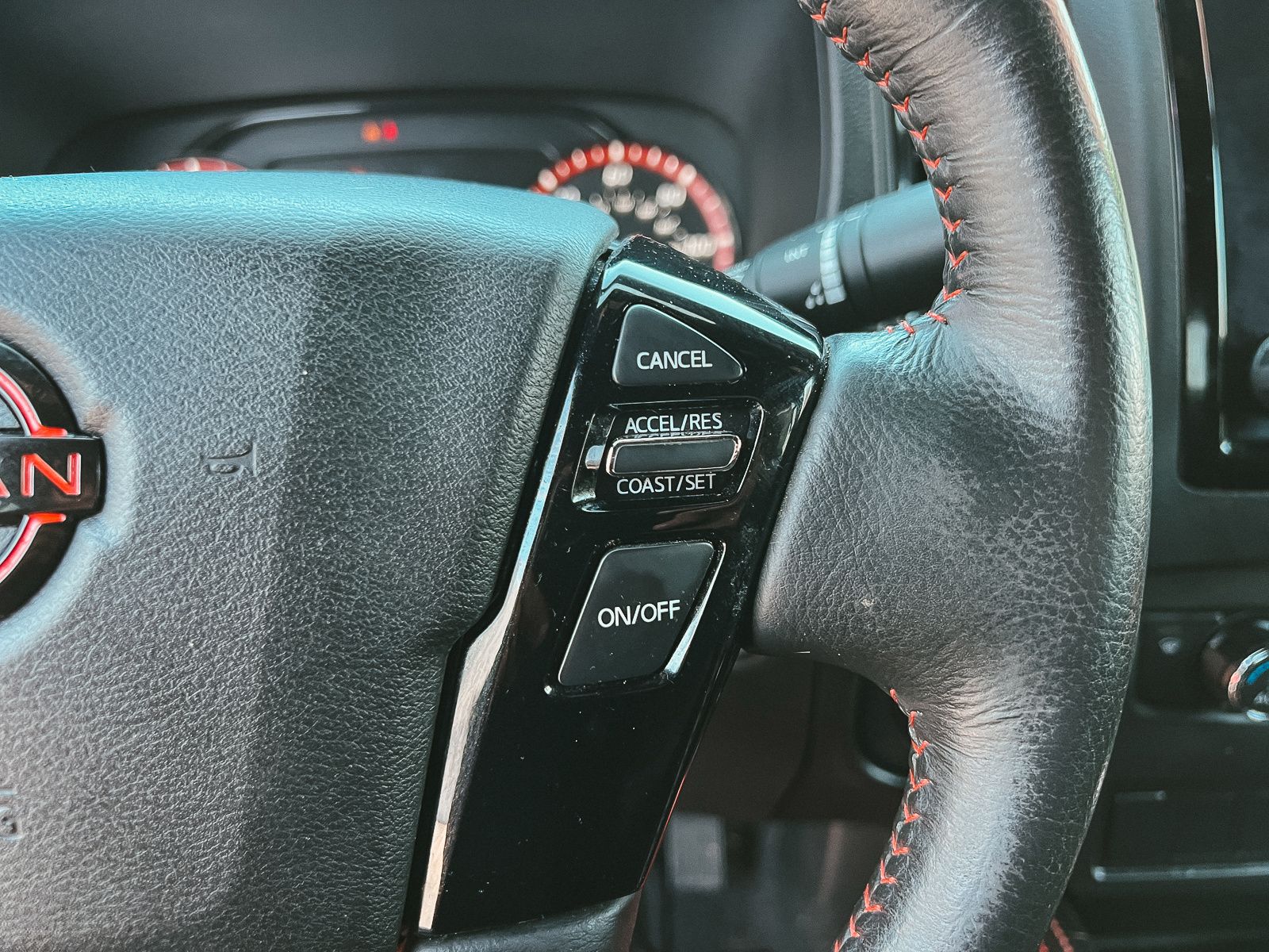 2024 Nissan Frontier PRO-4X photo 20