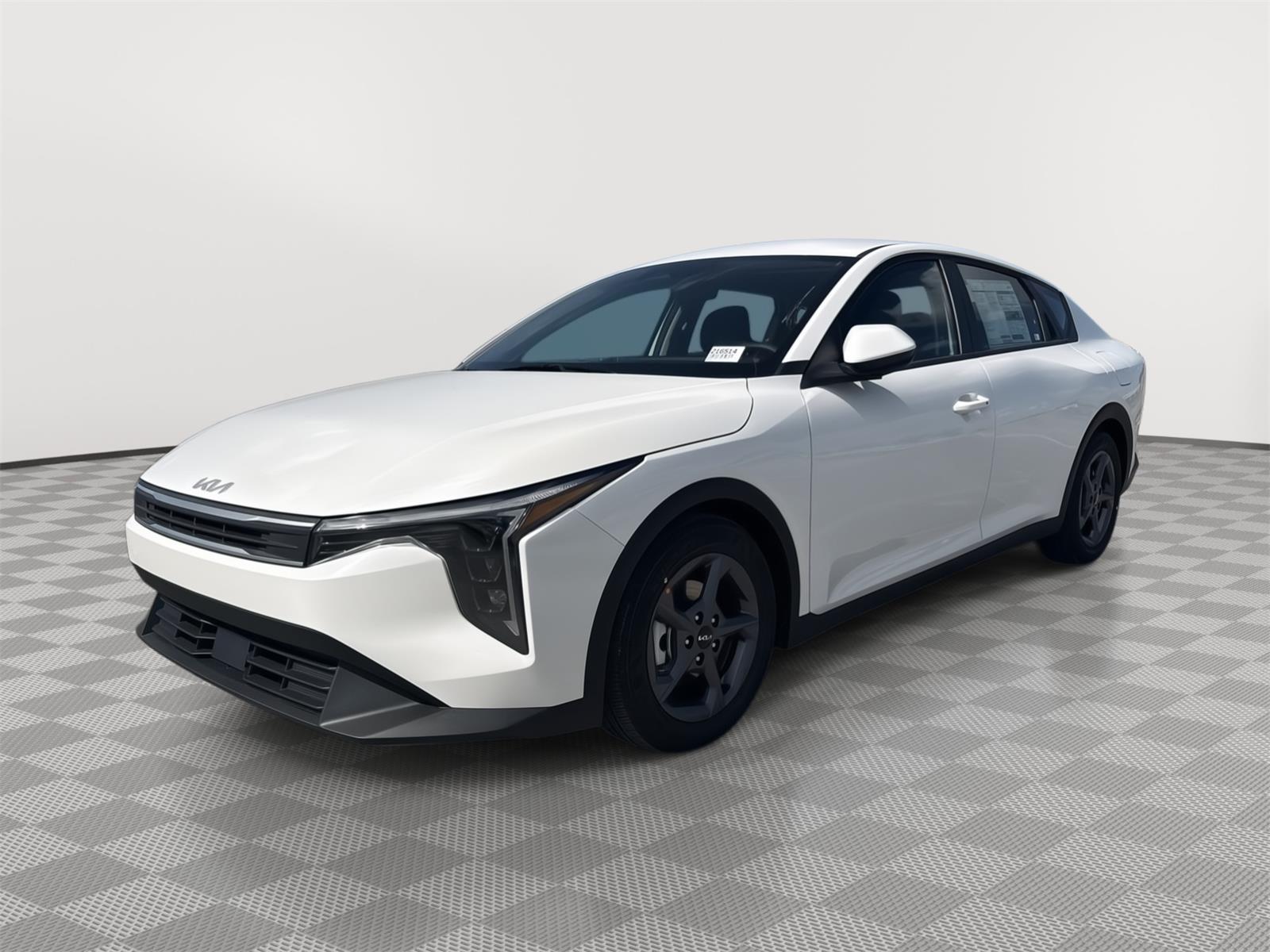 2025 Kia K4 LXS's photo