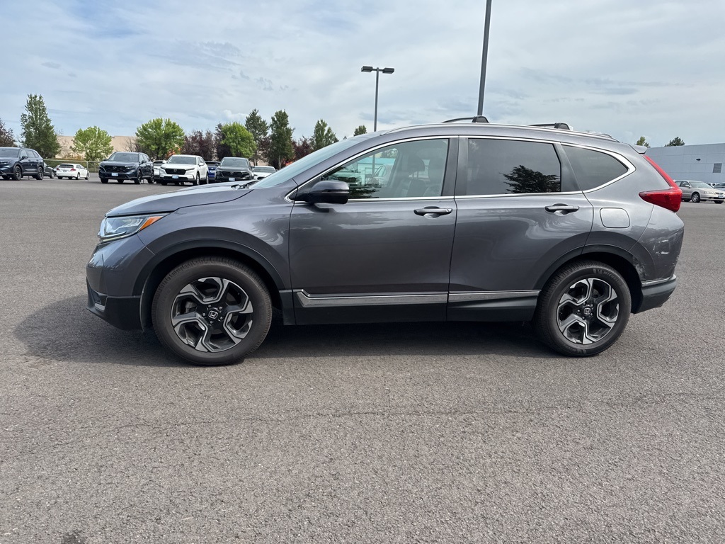 2018 Honda CR-V Touring photo 4
