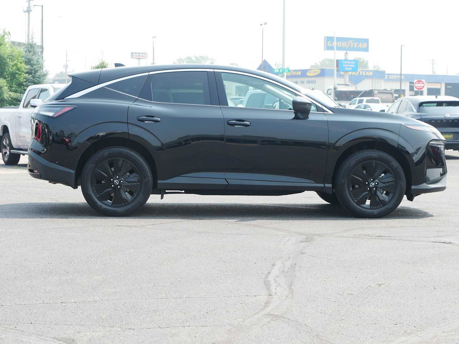 Used 2025 Nissan Murano SV with VIN 5N1AZ3BS7SC106677 for sale in Brainerd, Minnesota