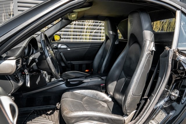 2005 Porsche 911 4S photo 3
