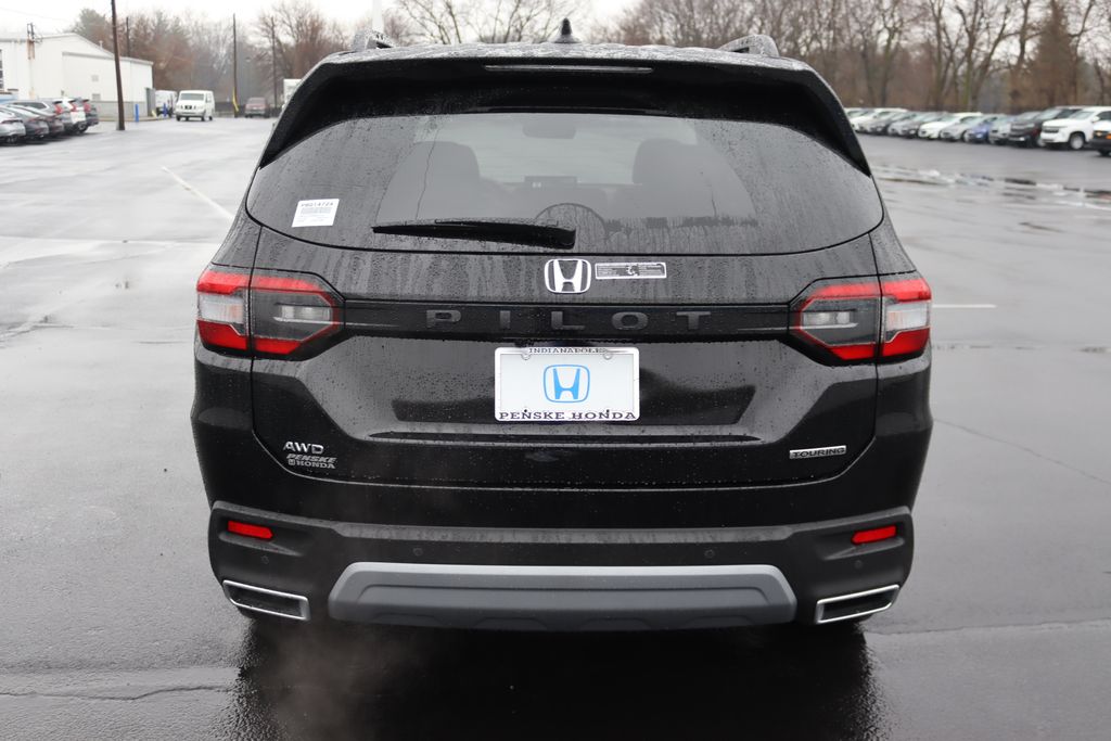 2025 Honda Pilot Touring photo 3