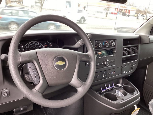 2024 Chevrolet Express 3500 Work Van photo 5