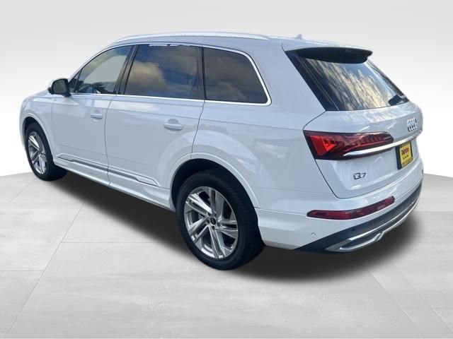 2023 Audi Q7 Premium photo 2