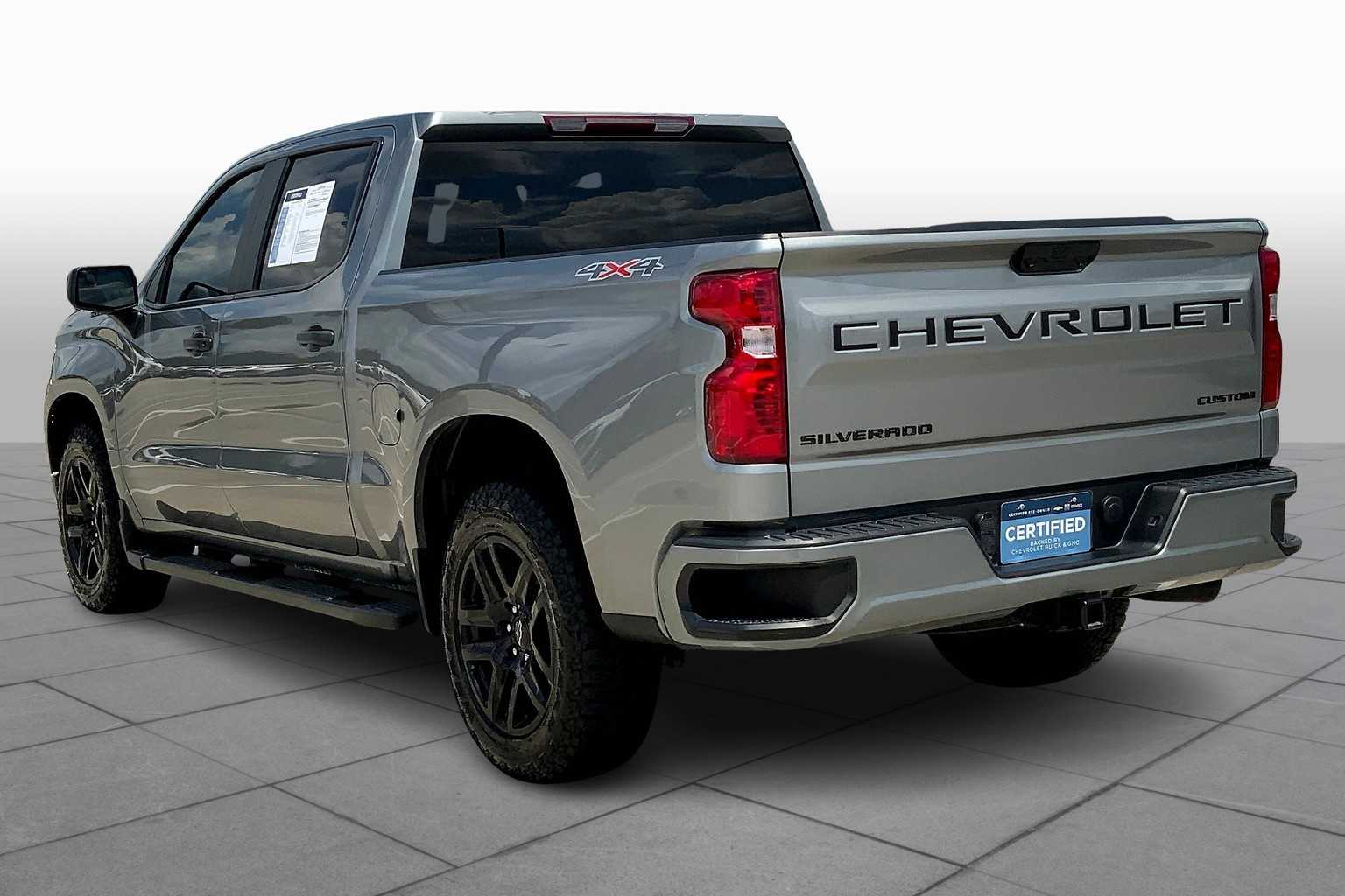 2023 Chevrolet Silverado 1500 Custom photo 10