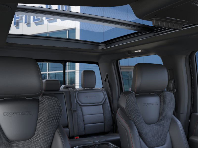 2025 Ford F-150 Raptor photo 18