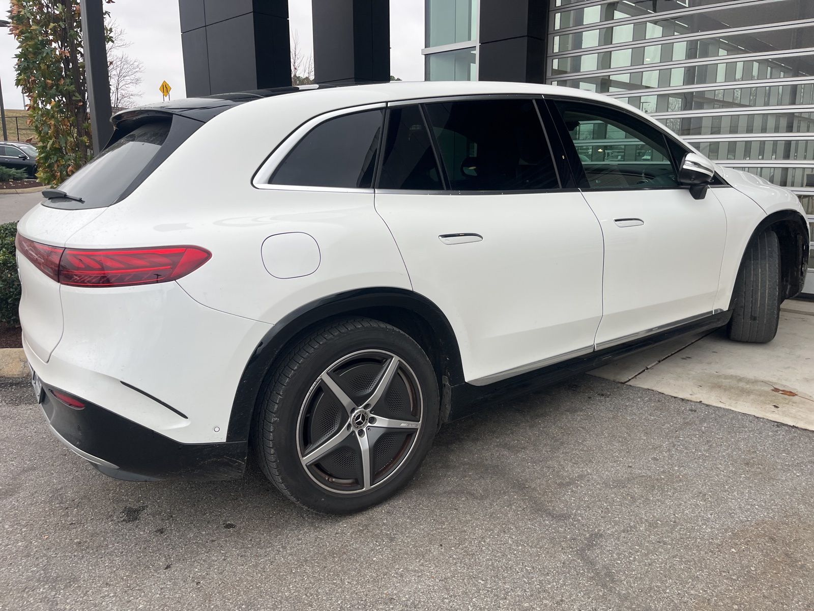 Used 2023 Mercedes-Benz EQS SUV Base with VIN 4JGDM2DB7PA009159 for sale in Nashville, TN