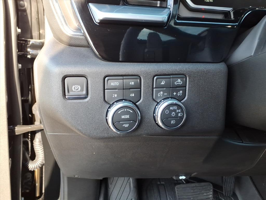 2026 Gmc Sierra 1500 SLT photo 8