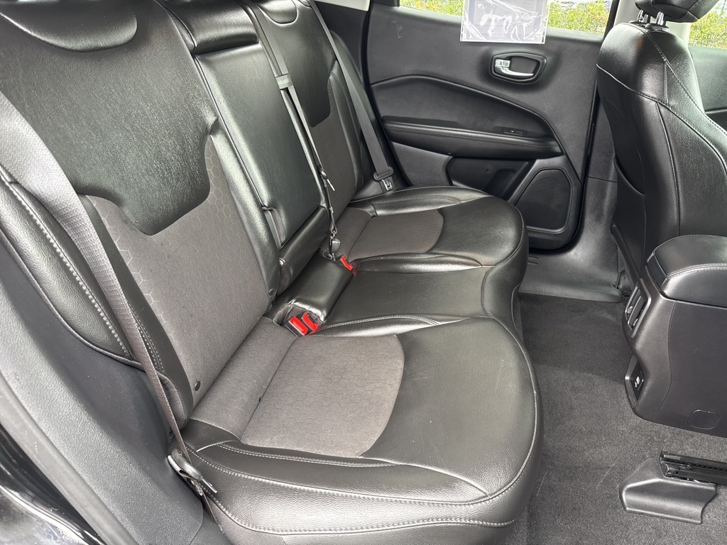 2020 Jeep Compass Altitude photo 16