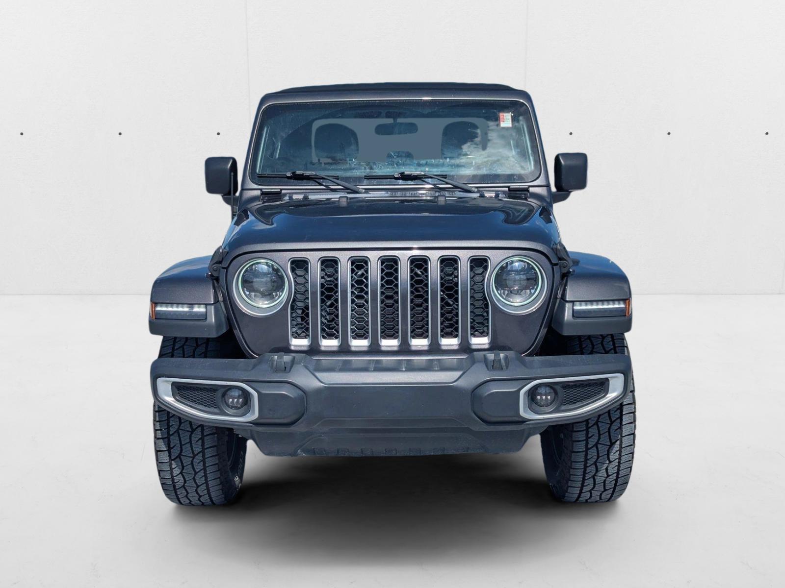 2021 Jeep Gladiator Overland photo 2