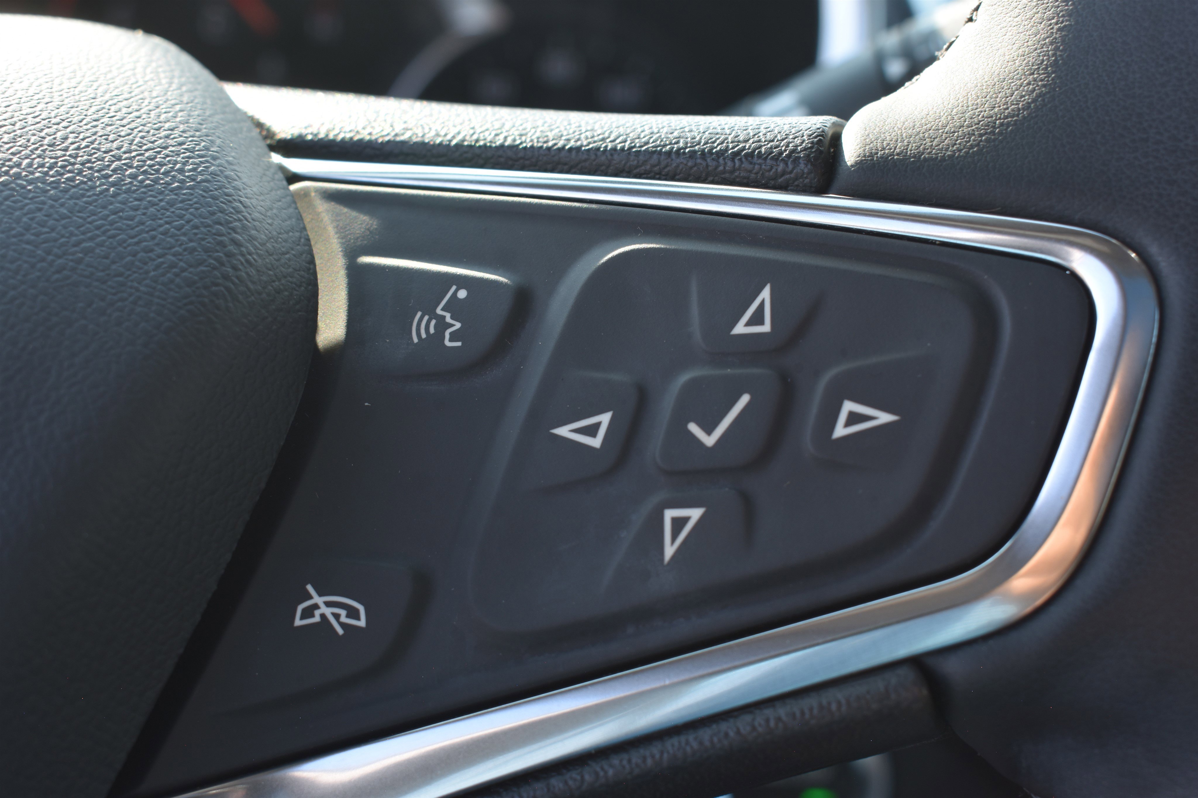 2023 Chevrolet Equinox LT photo 13