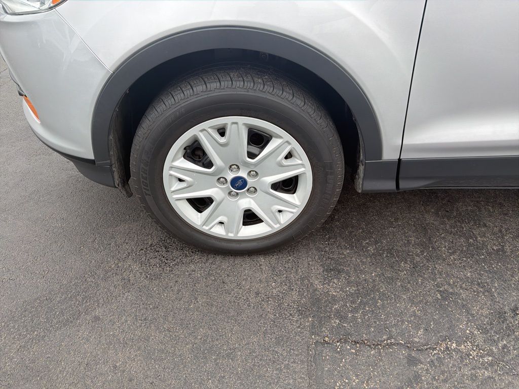 2016 FORD ESCAPE - Image 2