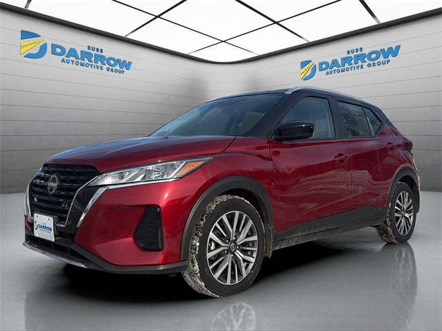 2023 Nissan Kicks SV's photo