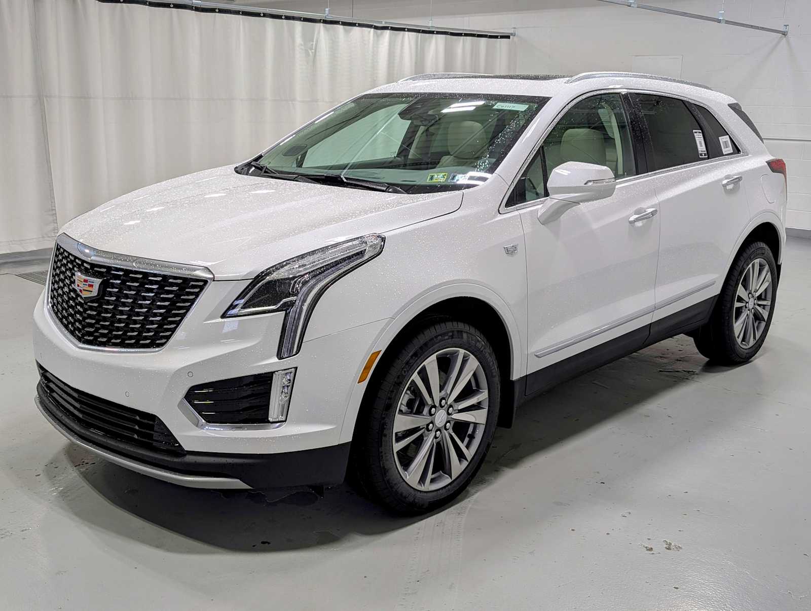 2025 Cadillac XT5