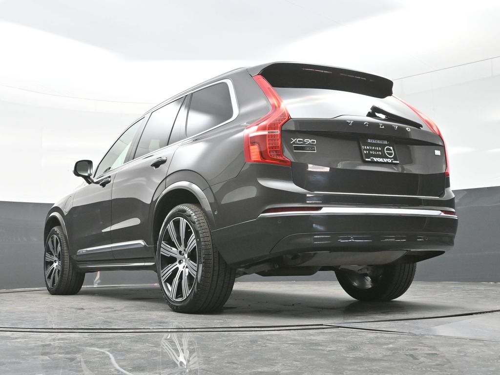 2024 Volvo XC90 T8 Plus photo 21