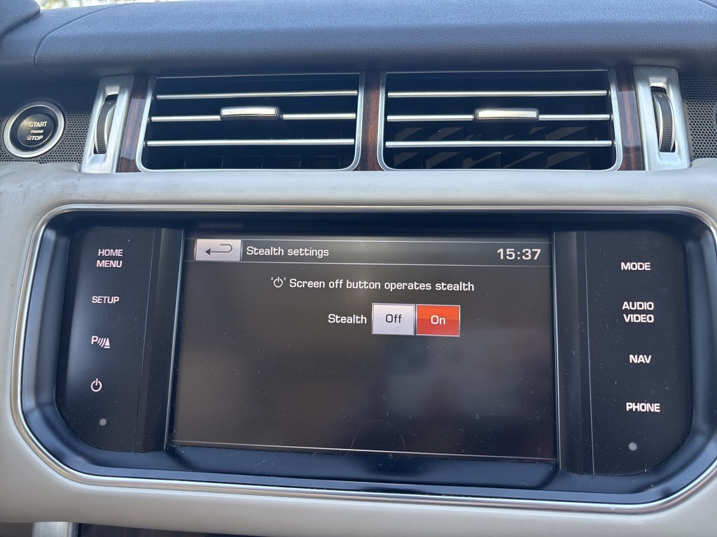 2015 Land Rover Range Rover SuperCharged photo 43
