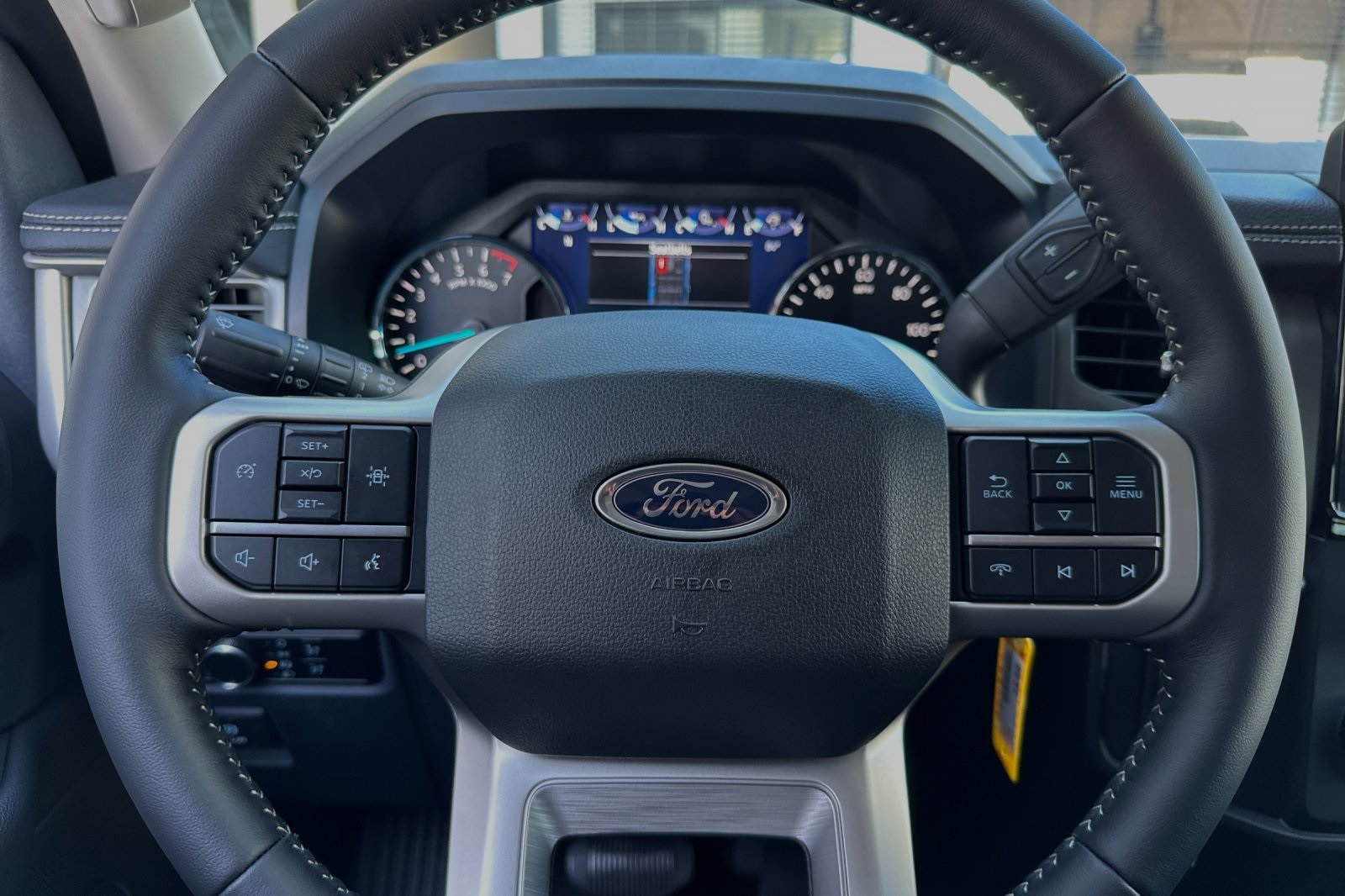 2024 Ford Expedition XL photo 16