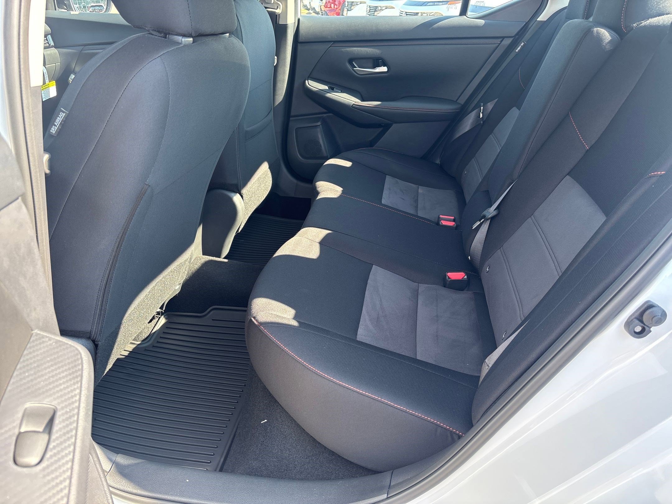 2025 Nissan Sentra SR photo 15