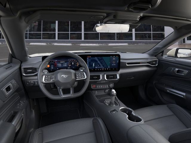 2025 FORD MUSTANG - Image 31
