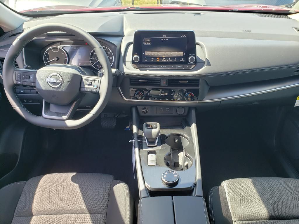 2026 Nissan Rogue SV photo 9