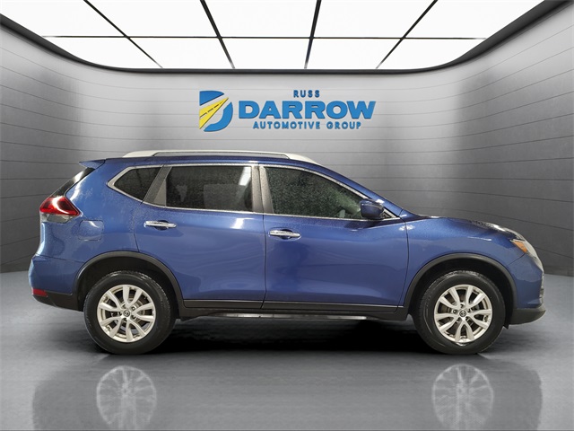 2019 Nissan Rogue SV photo 6