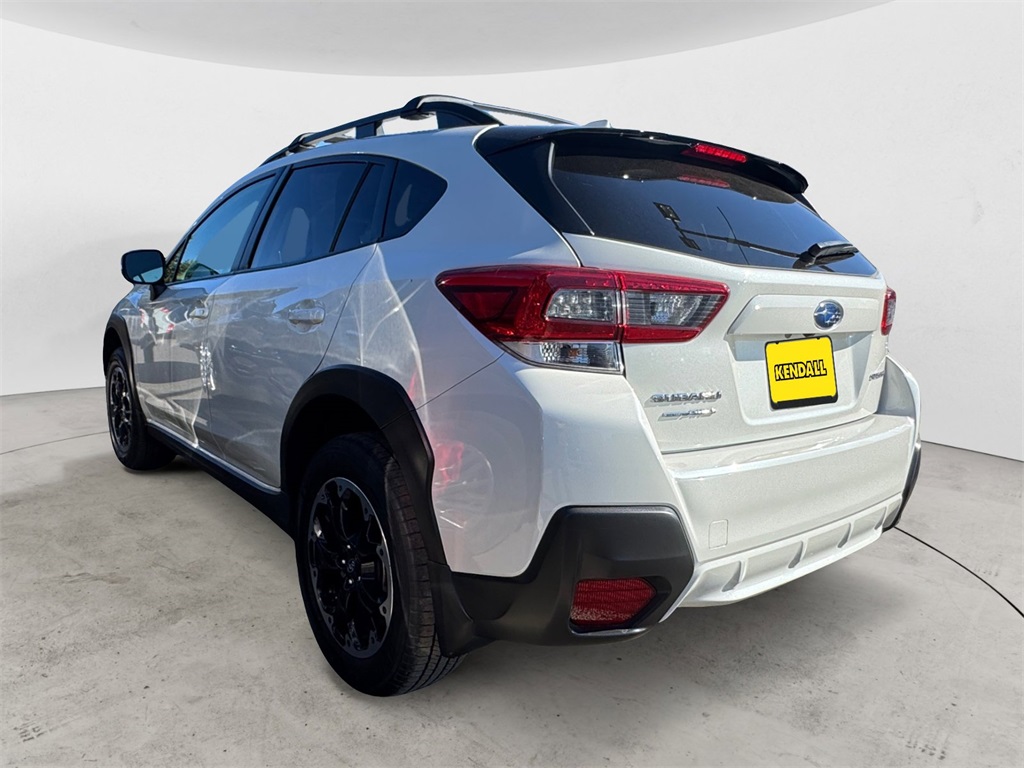 2023 Subaru Crosstrek Premium photo 2