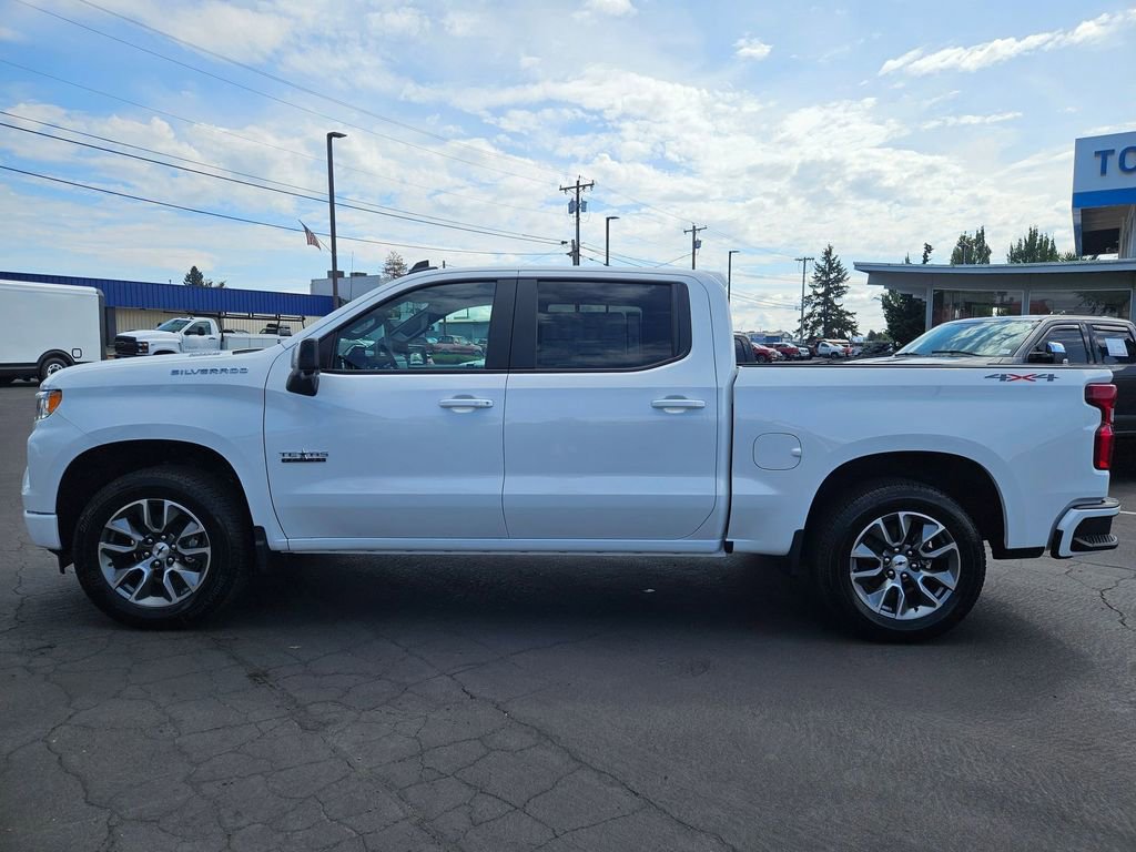 2026 Chevrolet Silverado 1500 RST Texas Edition photo 3