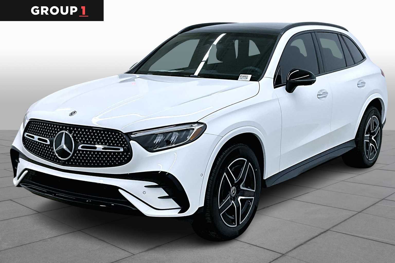 2025 Mercedes-Benz GLC Base's photo
