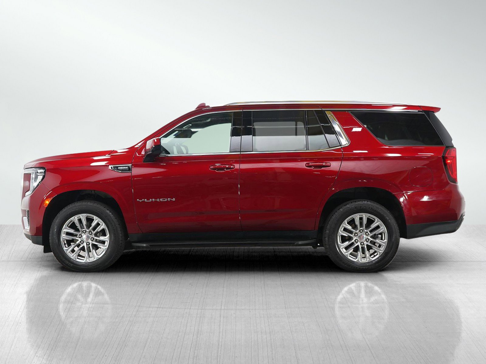 Used 2021 GMC Yukon SLE with VIN 1GKS2AKT6MR369385 for sale in Bloomington, Minnesota