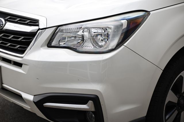 2017 Subaru Forester 2.5i Premium photo 11