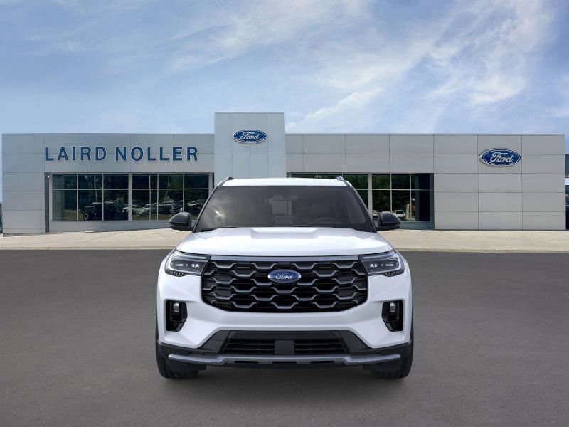 2025 Ford Explorer Platinum photo 5