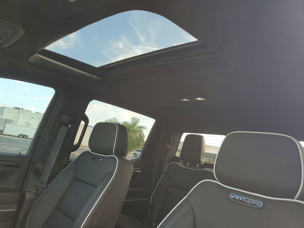 2025 Gmc Sierra AT4X photo 30