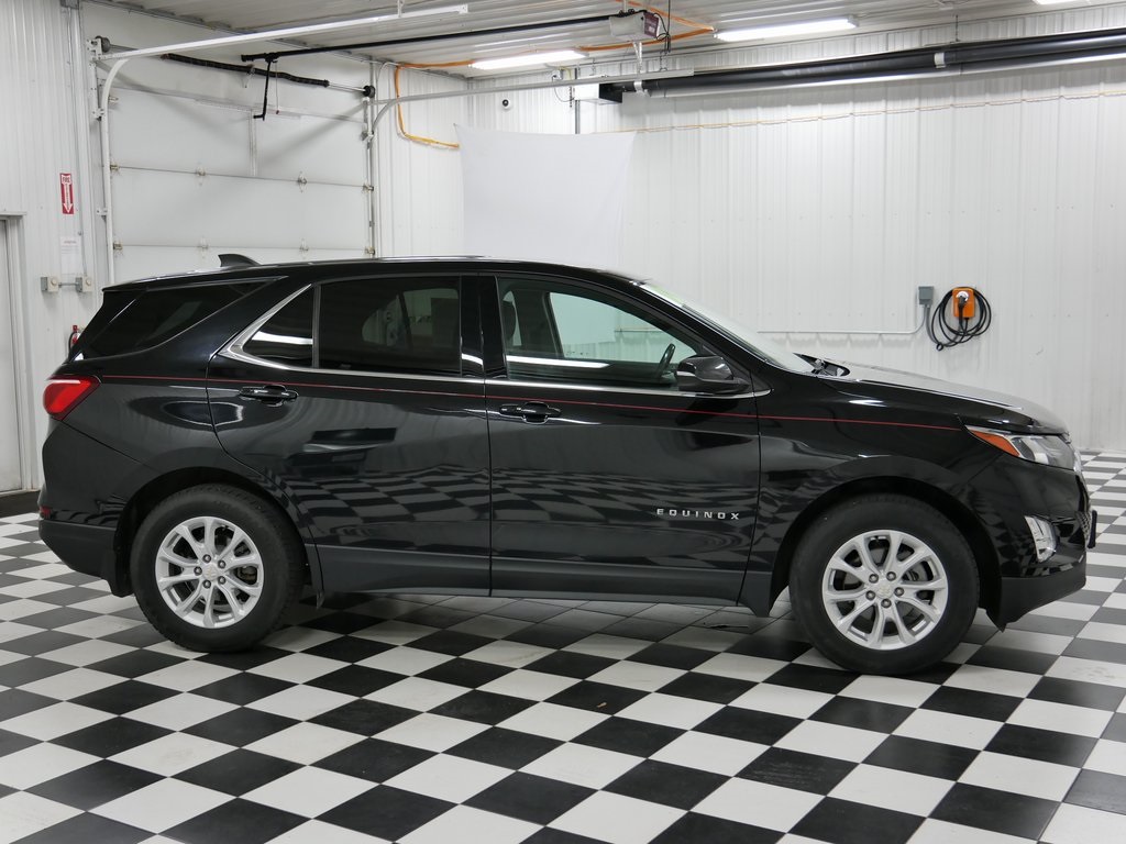 Used 2018 Chevrolet Equinox LT with VIN 3GNAXJEV5JL358166 for sale in Rochester, Minnesota