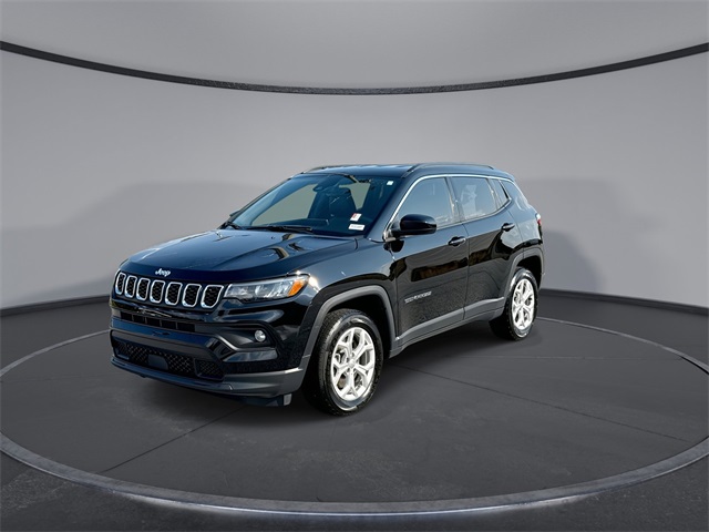 2024 Jeep Compass Latitude photo 4