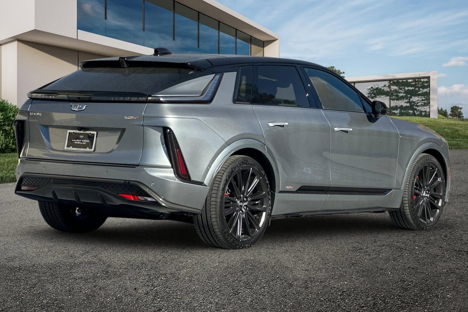 2026 Cadillac Lyriq photo 3