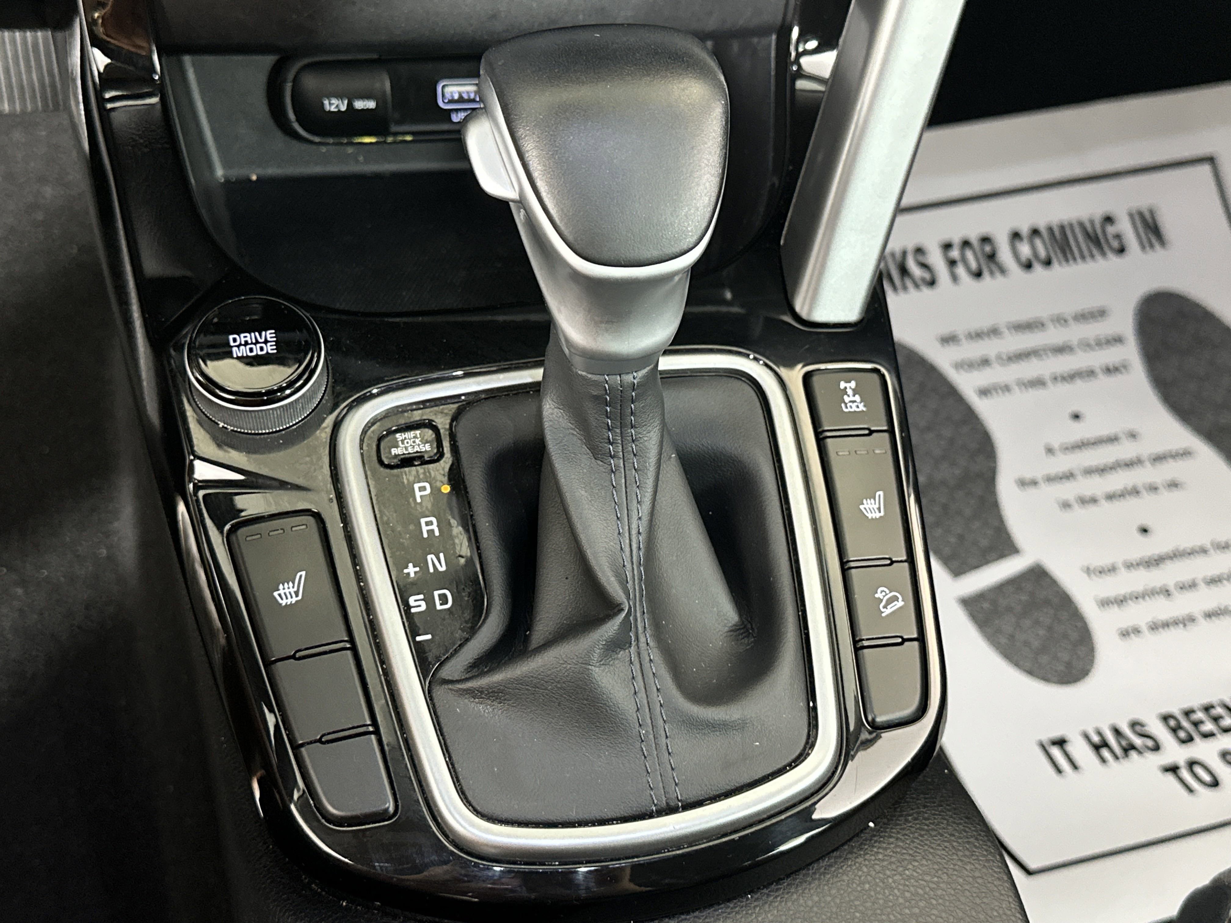 2023 Kia Seltos Nightfall Edition photo 10
