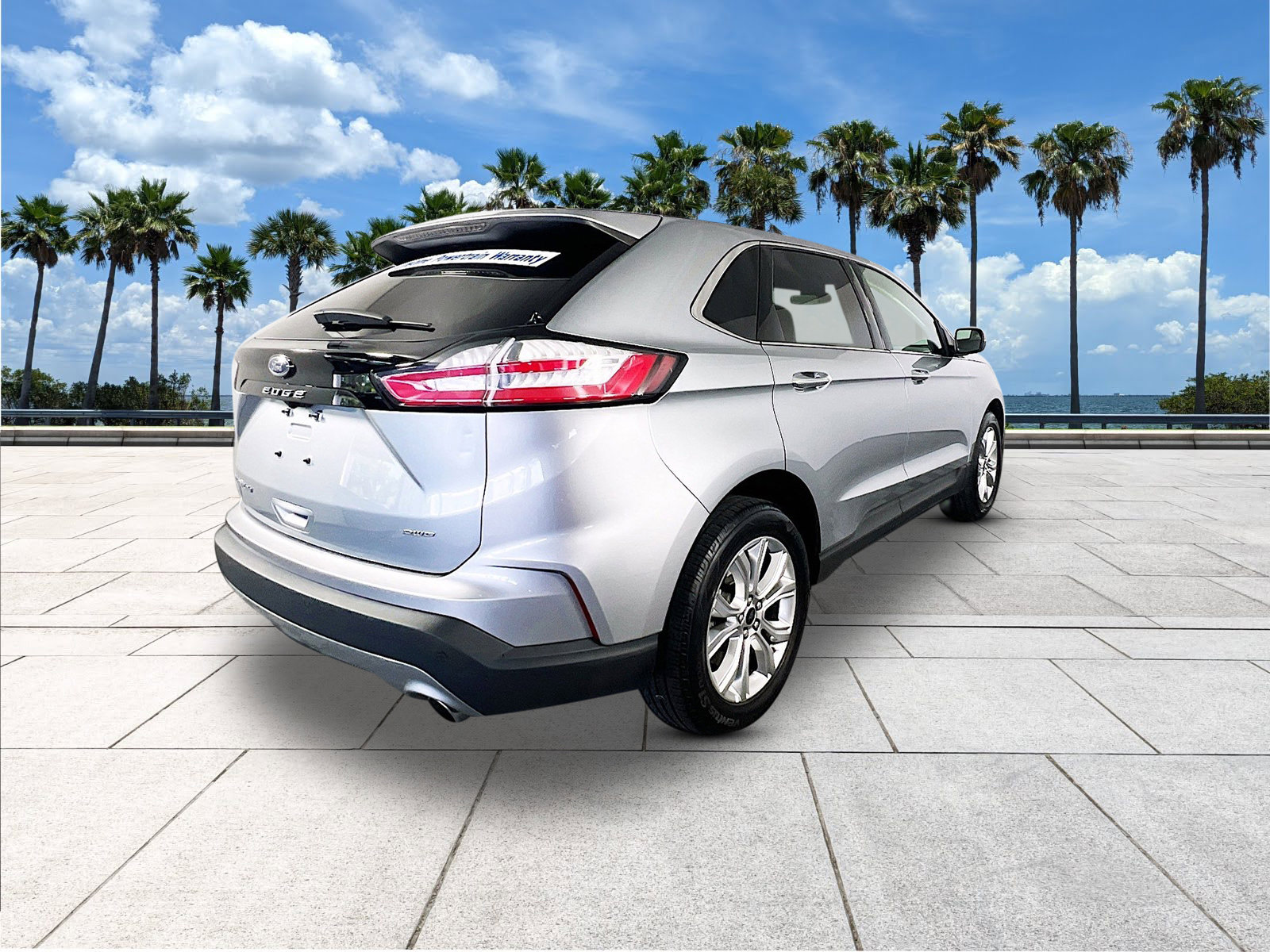 2024 Ford Edge Titanium photo 6