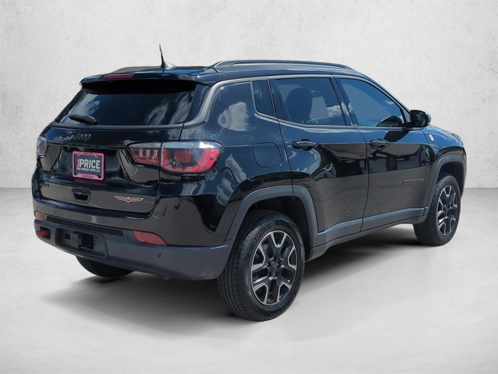 2018 Jeep Compass Trailhawk photo 2