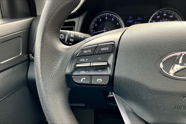 2019 Hyundai Elantra SE photo 14