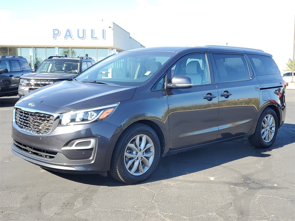 2019 Kia Sedona EX photo 3